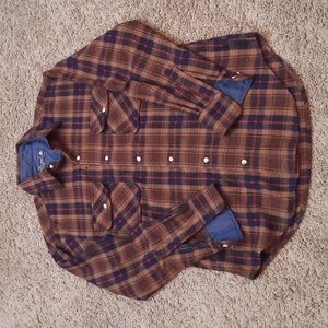 Vintage JCPenney Mens Shop 100% Wool Shirt